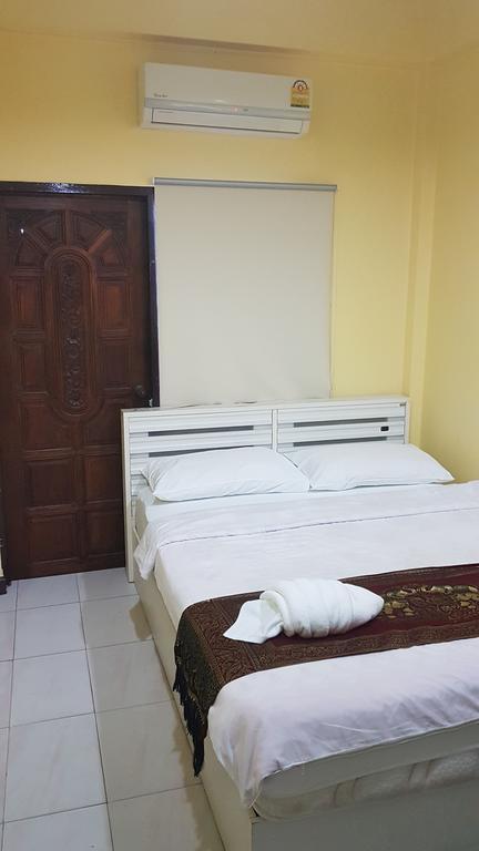 All Nations Guesthouse Hua Hin Dış mekan fotoğraf