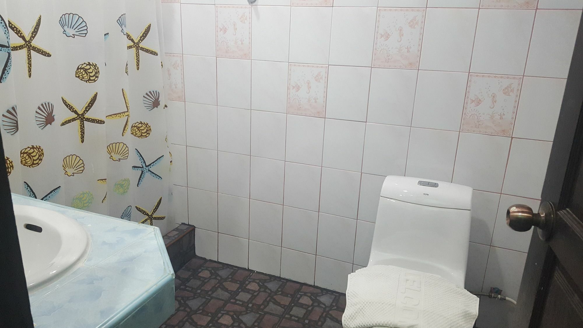 All Nations Guesthouse Hua Hin Dış mekan fotoğraf